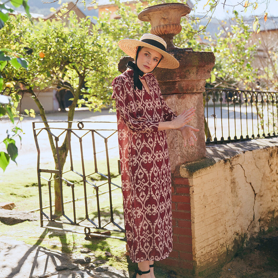 Vestido Oda Berenjena - Clouté