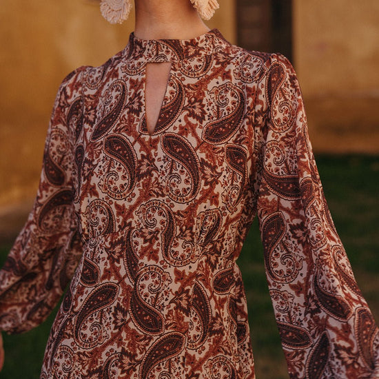 Vestido Soneto Chocolate - Clouté
